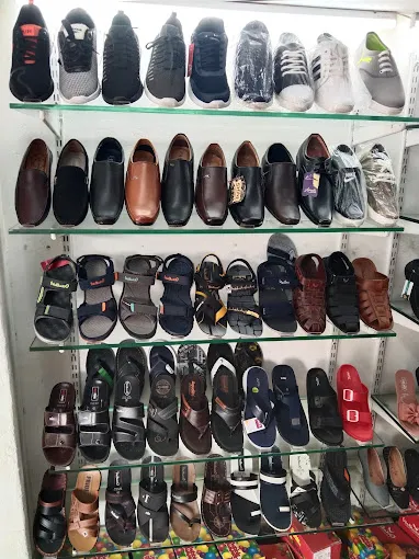METRO SHOEES